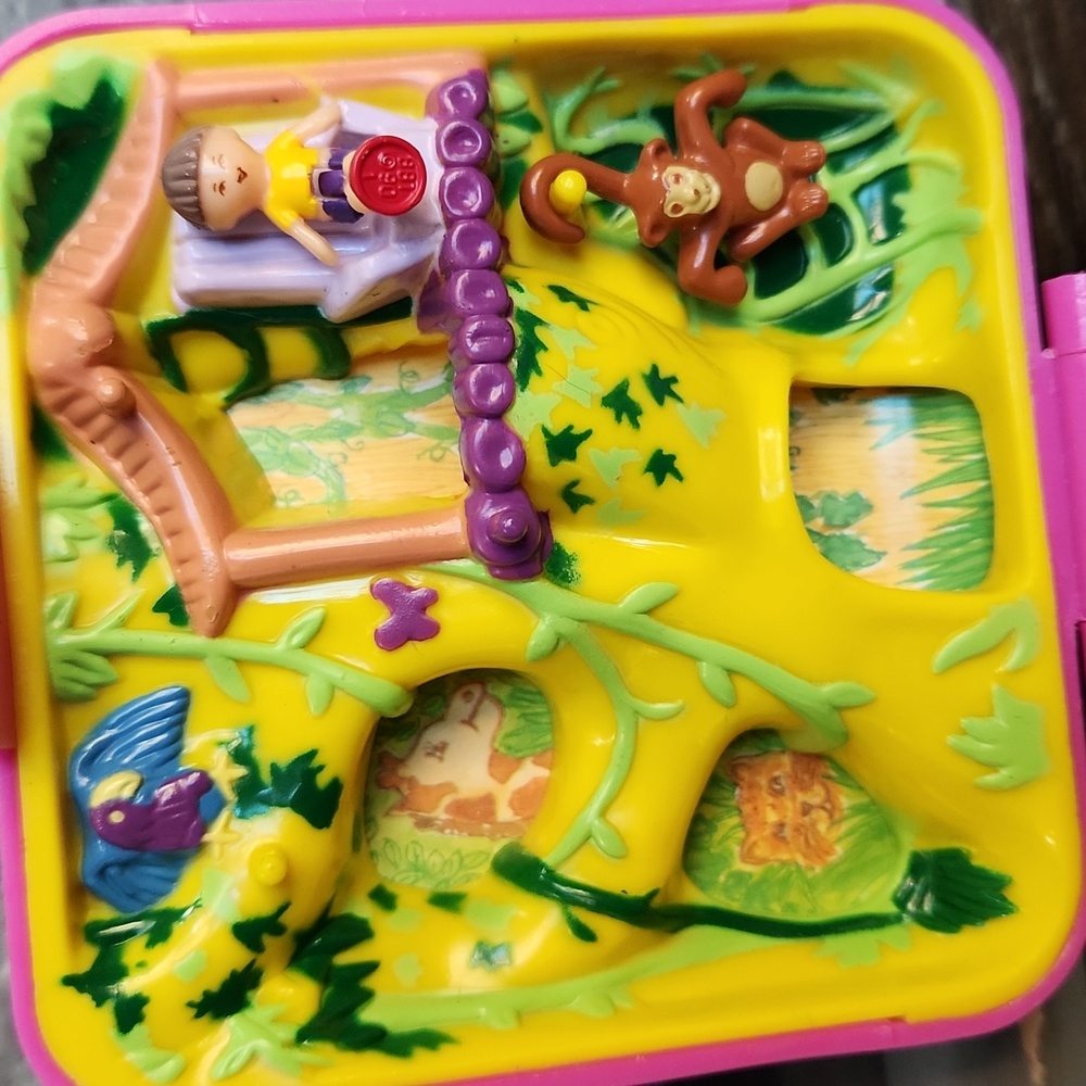 Polly Pocket Wild Zoo World Pink Square Compact Elephant Polar Bear Monkey - Picture 5 of 9
